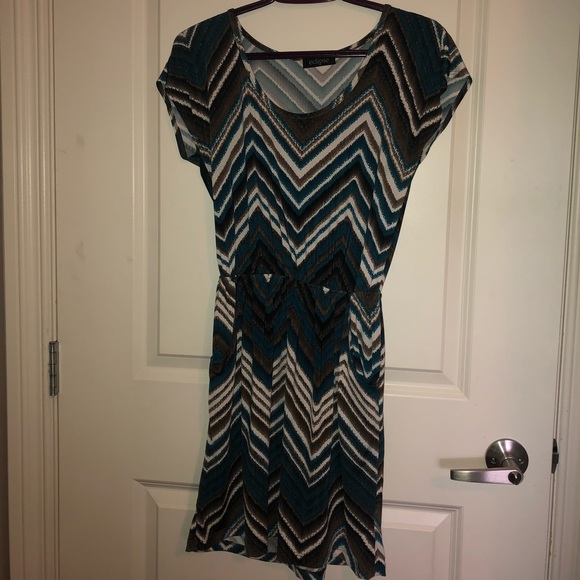 Eclipse Dress - Picture 1 of 2